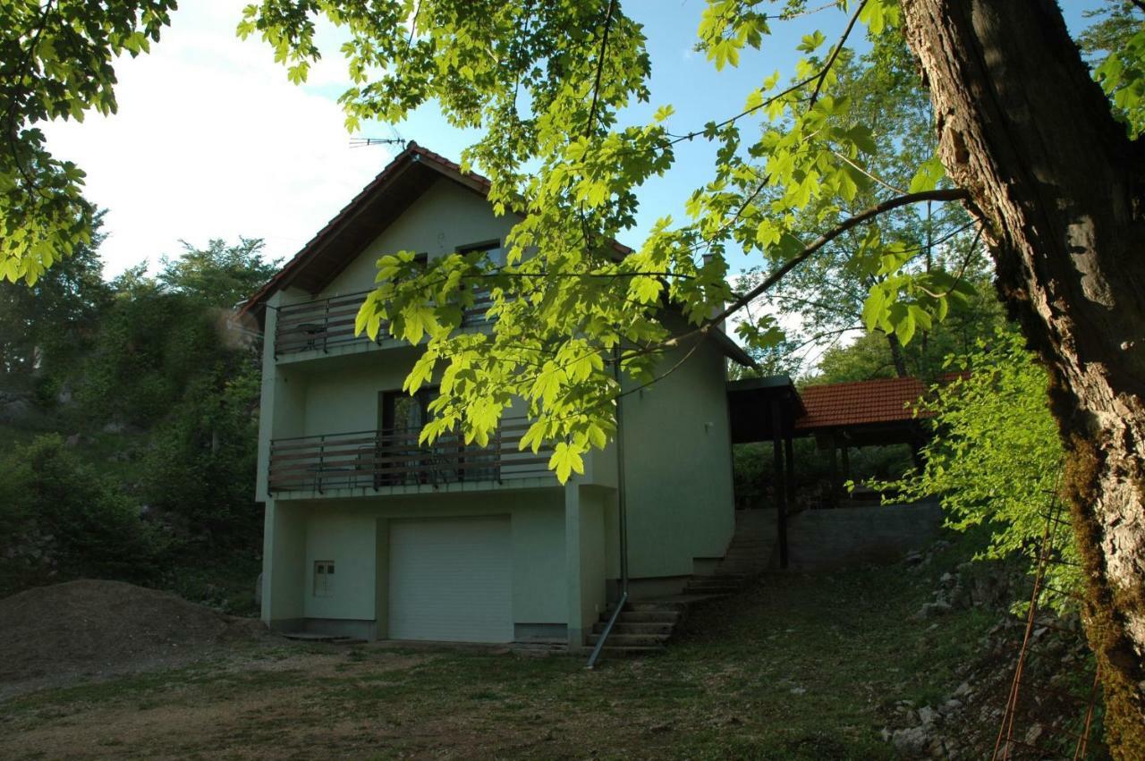 Willa M & J Krasno Polje Zewnętrze zdjęcie